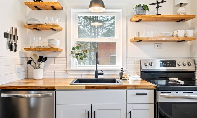 Bangor Maison | Comfort, Style, and Convenience