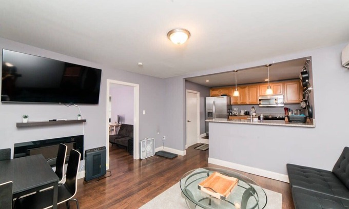 Allegheny-West Appartement | Comfort Suite - Walkable - GroupStay