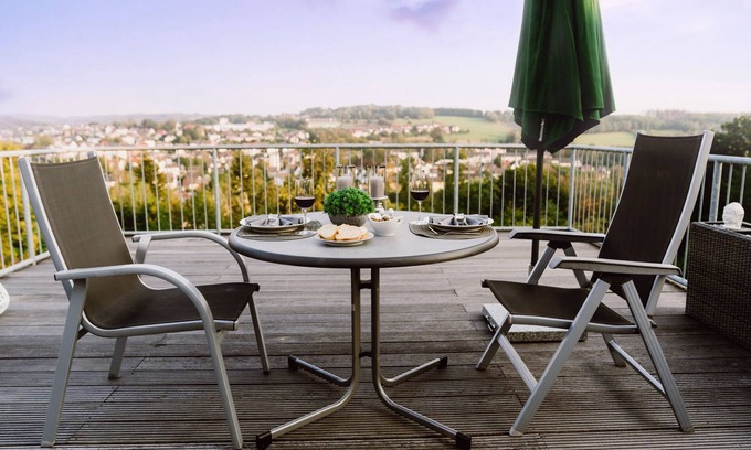 Ennepetal Appartement | Comfort vacation apartment with large roof terrace and panoramic view