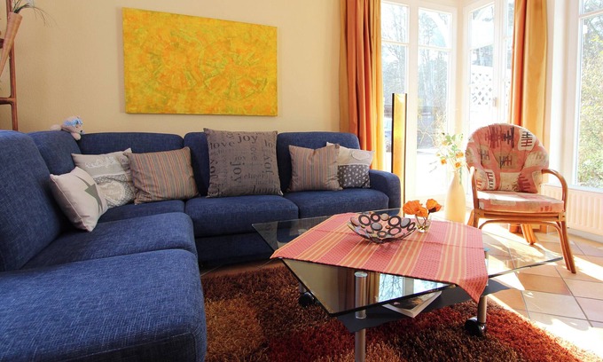 Kuhlungsborn Ost Appartement | Comfortable vacation apartment with covered terrace and garden in Kühlungsborn