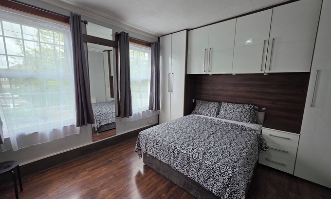 Newbury Park Appartement | Comfortable 3BD House near Newbury Park Station