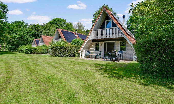 Gramsbergen Maison | Comfortable 6-person bungalow with dishwasher and washing machine, located by greenery or water in the Vechtdal – enjoy comfort and plenty of activities for all ages!