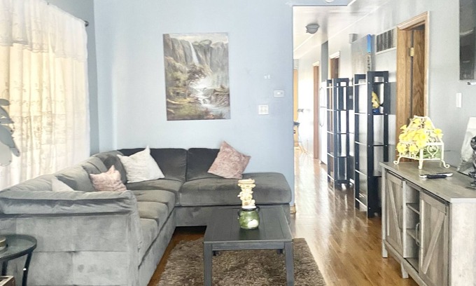 Blue Island Appartement | Comfortable and Cozy 3 bedroom
