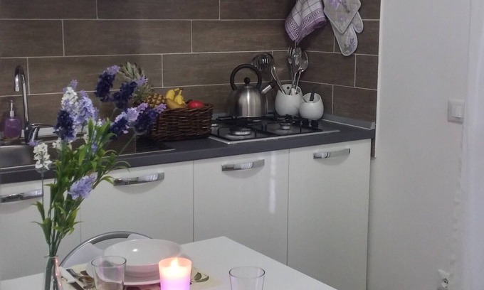 Cannizzaro Appartement | Confortable et accueillant, et les enfants de moins de 10 ans gratuit