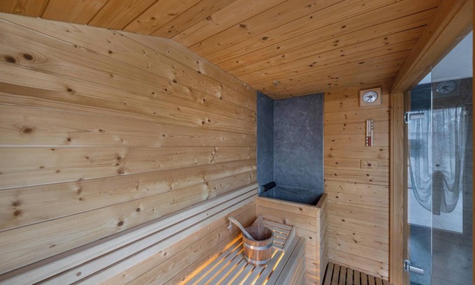 Predazzo Appartement | Appartement confortable "Vacanze Arcobaleno - Arancione" avec vue sur les montagnes