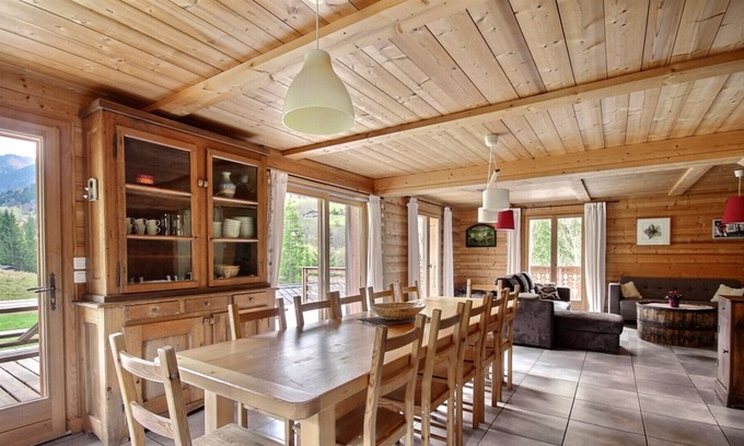 Seytroux Chalet De Ski | CHALET - SEYTROUX-PROCHE MORZINE - 12 PERSONNES- LA COMBETTE