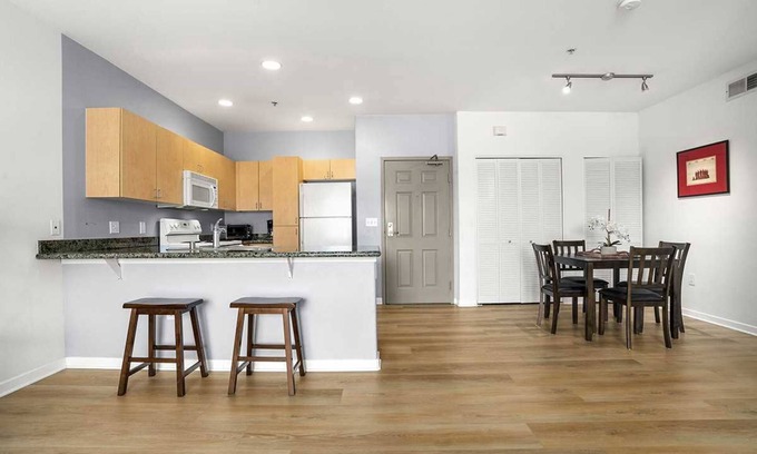 Downtown San Diego Copropriété | Condo spacieux et ouvert dans la Petite Italie!