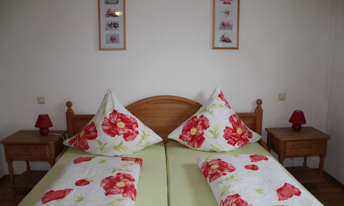 Riedenburg Appartement | Comfortable apartment (30sqm2) in a quiet, sunny location