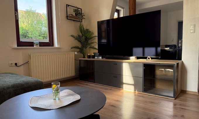 Hutzdorf Appartement | Comfortable, family-friendly apartment equipped with OLED TV & XXL kitchen