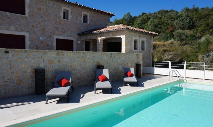 Saint-Ambroix Villa | Maison de vacances avec piscine privée