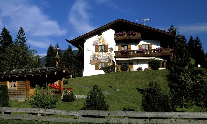 Kruen Copropriété | Comfortable holiday apartments furnished in a Bavarian country house style