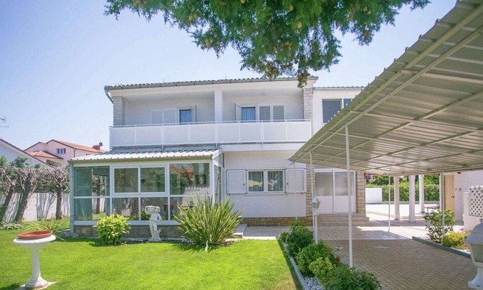 Mali Maj Cottage | Grande villa avec piscine à Porec, Croatie