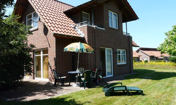 Haren Maison | Confortable maison de vacances dans le parc de golf Düneburg; Près du château de Dankern; * Rénové!*