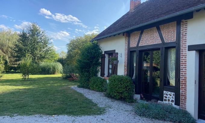 Langon Maison | Maison confortable avec parc et piscine, idéale pour les familles ou se reposer