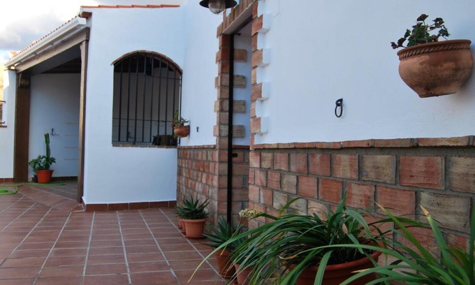 Guadix Maison | Comfortable house in Guadix with barbecue and parking