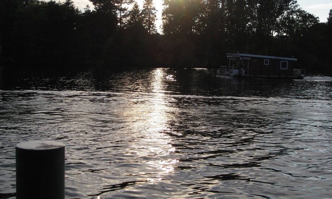 Haselhorst Location De Bateaux | Péniche confortable à Berlin et Brandebourg! Avec et sans permis de conduire !!!!