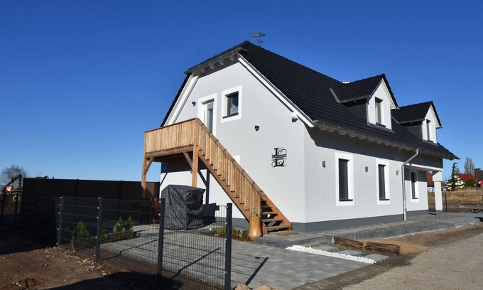 Dreschvitz Appartement | Comfortable Louise vacation apartment in a quiet location