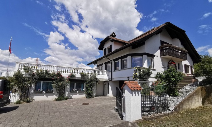 Ruswil Lit Et Petit-Déjeuner | Comfortable mountain view apartment near Lucerne