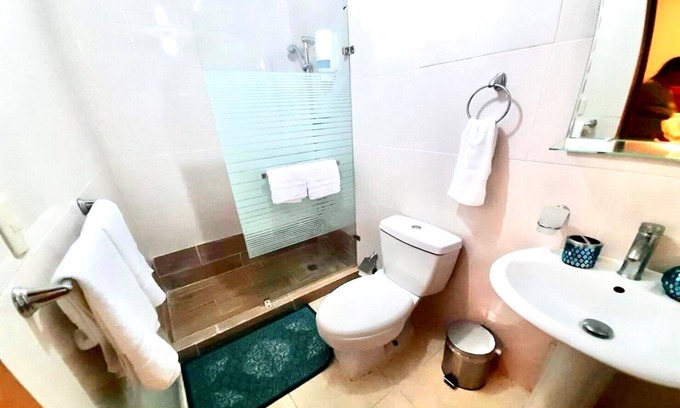 Honduras Appartement | Appartement spacieux et confortable avec vue sur la mer