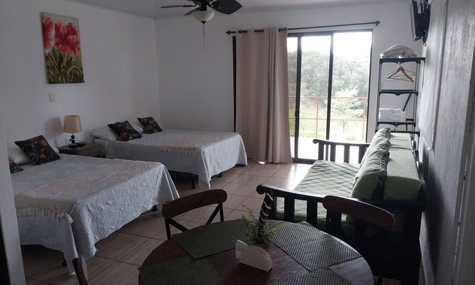 Mogote de Bagaces Appartement | Vida Aventura Studio # 1 près du parc national Rincón de la Vieja.