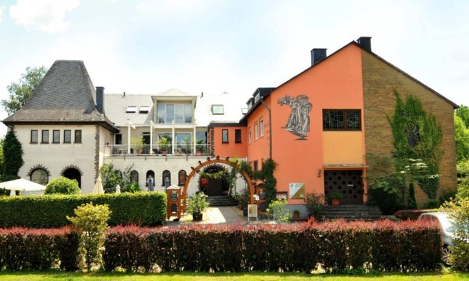 Longuich Lit Et Petit-Déjeuner | Comfortzimmer Klein mit Balkon - Gästehaus-gasthof "wein im Turm"