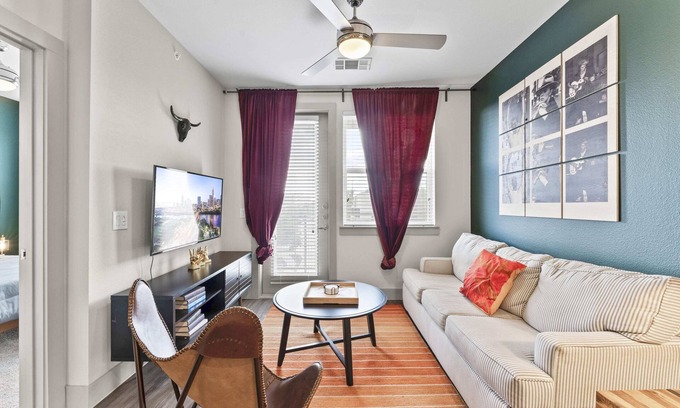 Montopolis Appartement | Comfy 1BR luxe suite close to Downtown w/ fast WiFi