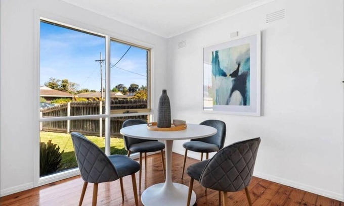 Grovedale Maison | Comfy bed Quiet Neighbourhood
