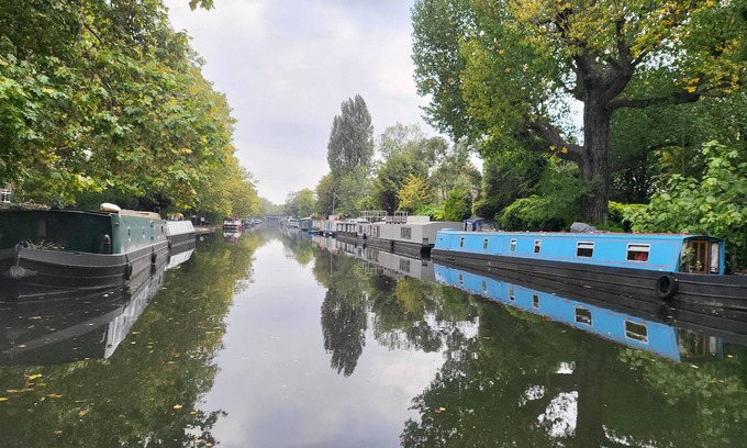 Westbourne Green Location De Bateaux | Comfy Canal Boat in Little Venice for Family & Friends