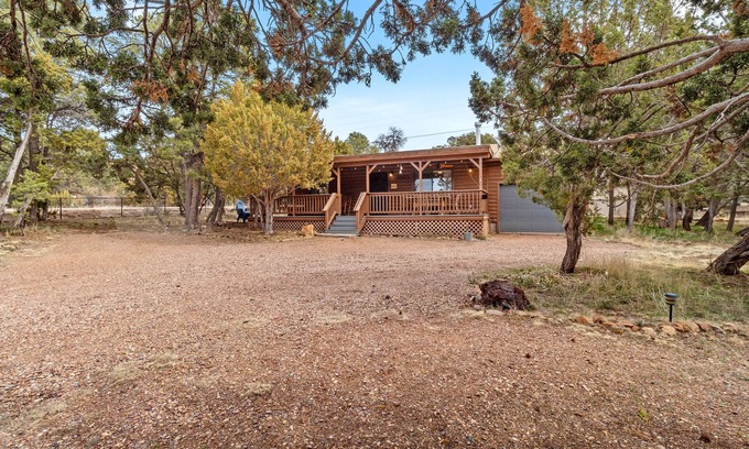 Overgaard Cabine | Comfy, Cozy Cabin in the Mountains with a large front porch. Pet-Friendly!