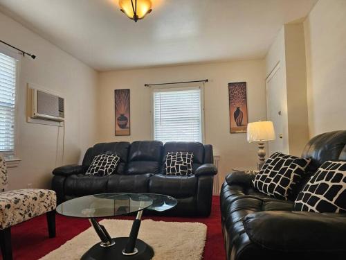 Elmont Appartement | Comfy Getaway minutes from UBS Arena