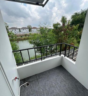 Racha Thewa Appartement | Comfy Hotels Suvarnabhumi Airport