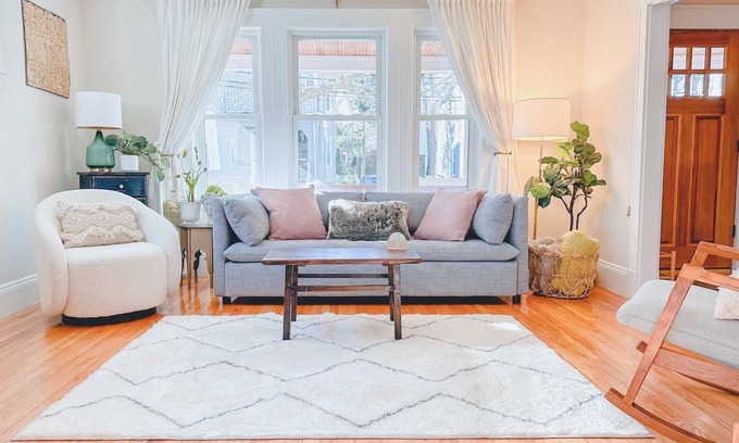 Medford Appartement | Comfy, Stylish Apt. Near Uni's, Driveway