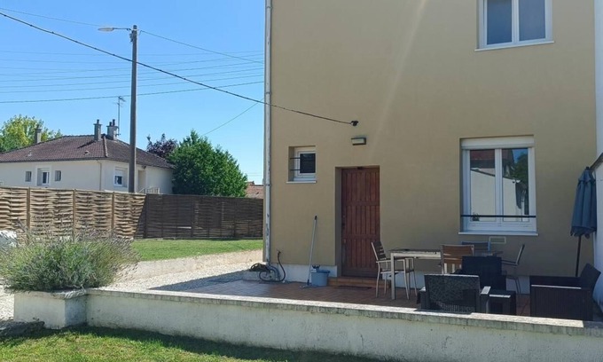 Saint-Julien-les-Villas Appartement | Comme à la Maison - SAINT JULIEN LES VILLAS