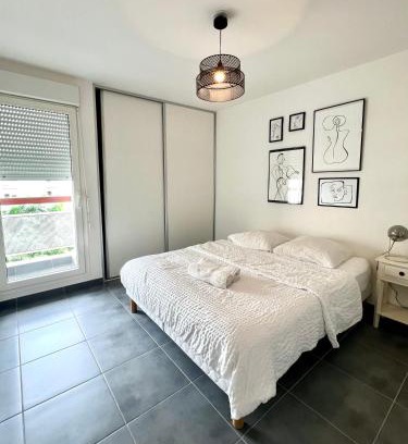 Cayenne Appartement | Comme à la maison - Spacieux T3 à 2min de la ville