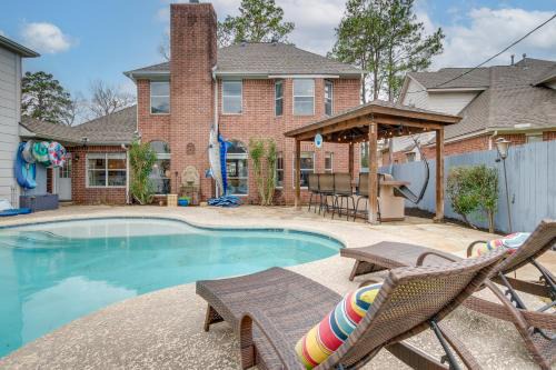 Wimbledon Falls Maison | Community Perks at Luxe Houston Area Home!