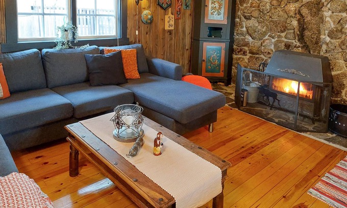 Evje Maison | Compact cottage on a beautiful plot and sunny location.