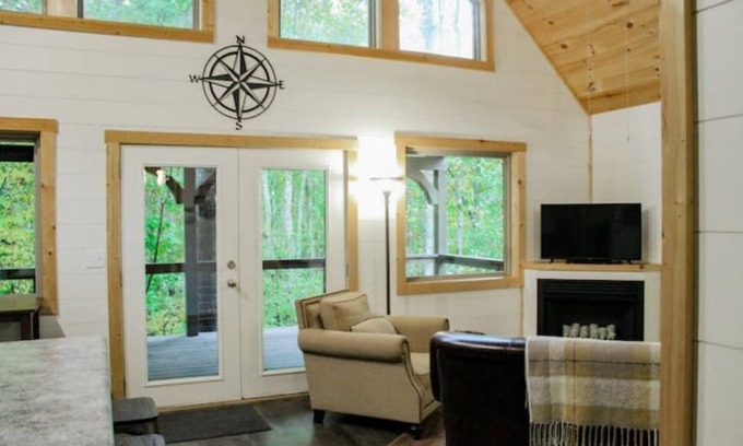 Tellico Plains Cabine | Compass Cabin In The Mountains