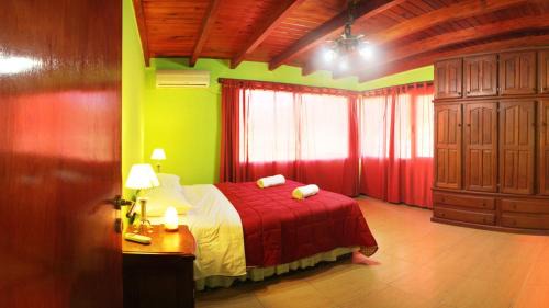 Ischilin Cabine | Complejo cabañas Portal Uritorco
