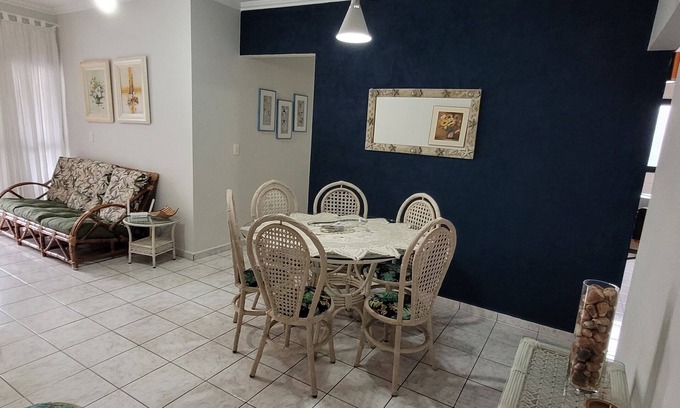 Tombo Appartement | Appartement complet à Tombo beach, 2 chambres, excellent état
