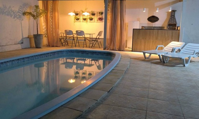 Caruaru Maison | Complete house with air conditioning and swimming pool, for 10 people.