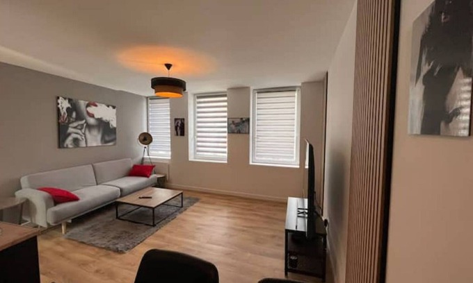 Valenciennes Appartement | Immeuble complet 8-12 couchages