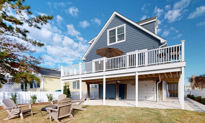 South Bethany Harbor Maison | Completely Renovated South Bethany House, 5- minute walk to beach