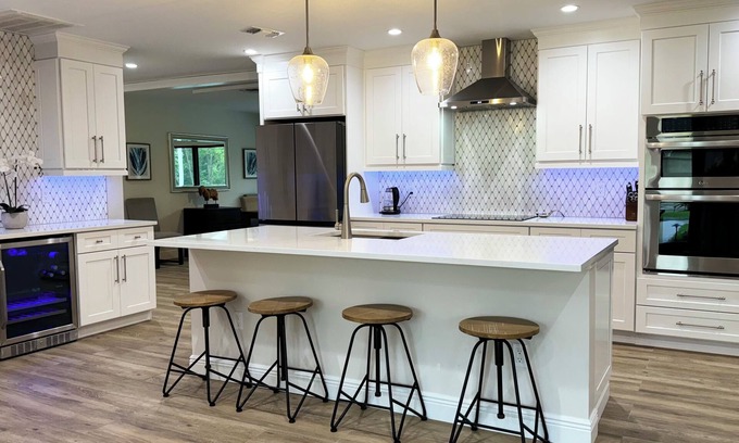Palm River Estates Maison | Completely renovated 3-bedroom, heated pool home, minutes from Naples beach!