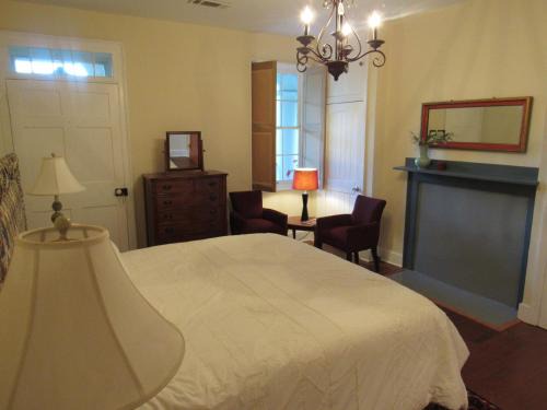 Natchez Lit Et Petit-Déjeuner | Concord Quarters