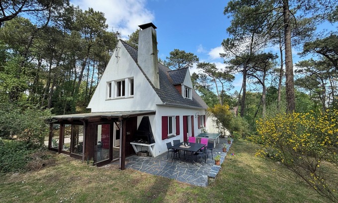 Condette Villa | Condette-Hardelot, villa spacieuse sur une pinède de 3000m2, attenante forêt