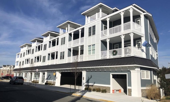 Dennisville Copropriété | Condo Across the Street From Sea Isle Beach- Great Location!