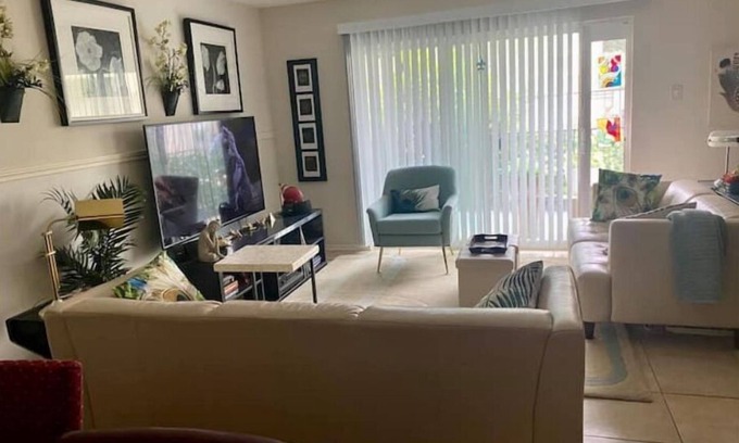 Uptown Copropriété | Condo - Desirable Area of Alamo Heights in San Antonio
