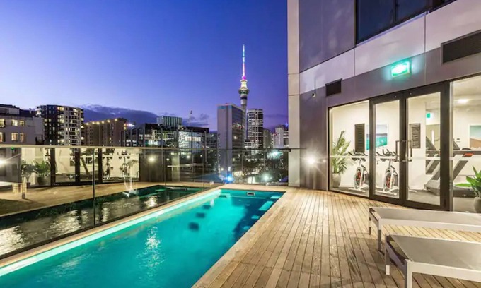 Newton Maison | Condo in Queen St CBD w Pool and Gym Zodiak Stays