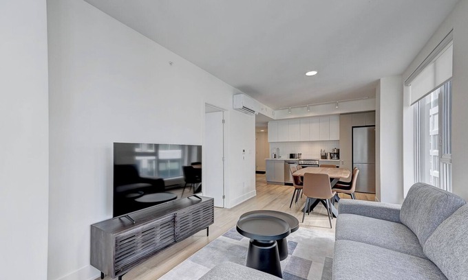 International District Appartement | Condo Le Bleury - Quartier des Spectacles