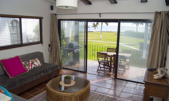 San Carlos Copropriété | Condo Pilar 244 ubicado en la playa de San Carlos.